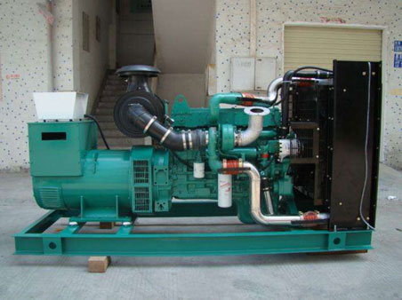 商城1100kw康明斯柴油发电机组图片 商城1100kw康明斯柴油发电机组图片